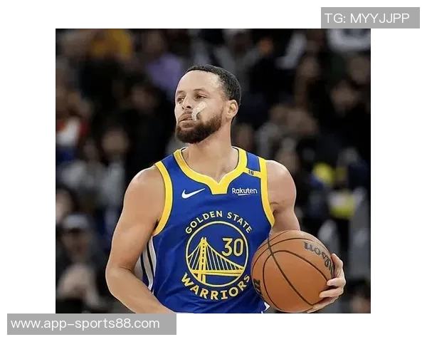 小里认为哈登应获双MVP库里与字母哥的荣誉应归他一份